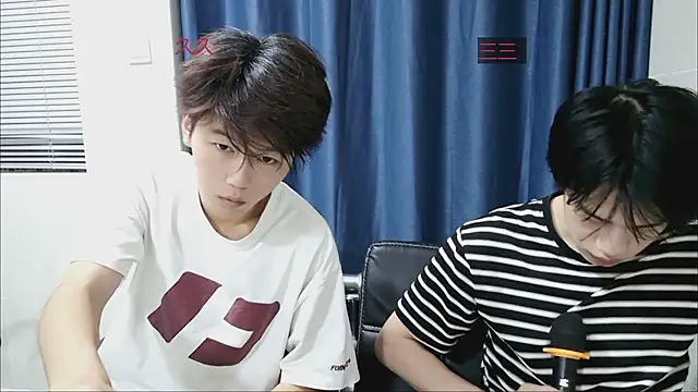 Snapshot of stripcha-798 chatting on October 2, 10:33 am stripcha-798 online show from October 2, 10:33 am