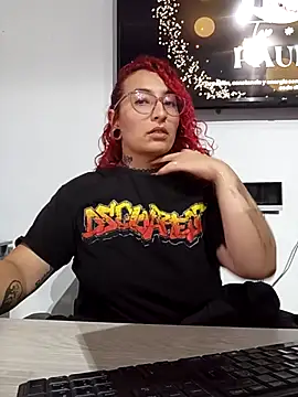 Snapshot of rojita-rojita chatting on November 7, 6:46 am rojita-rojita online show from November 7, 6:46 am