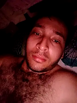 Snapshot of Valen_Squirt04 chatting on October 7, 6:54 am Valen Squirt04 online show from October 7, 6:54 am