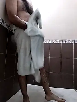 Snapshot of Valen_Squirt04 chatting on December 19, 2:07 am Valen Squirt04 online show from December 19, 2:07 am