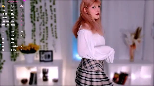 DelilahTaylor online show from March 22, 8:45 pm