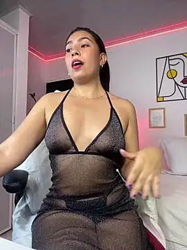 miss  caroline online show from October 5, 1:59 am