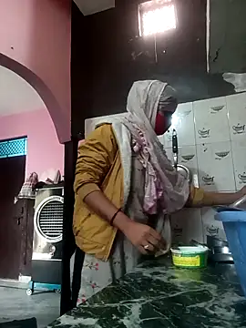 Snapshot of Pihu-56 chatting on November 18, 4:06 am Pihu-56 online show from November 18, 4:06 am