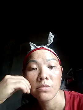 Snapshot of mntzz88 chatting on October 9, 3:59 am mntzz88 online show from October 9, 3:59 am
