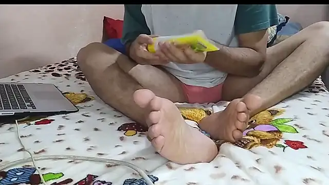 Snapshot of ThiagoDeseo chatting on November 9, 8:18 pm ThiagoDeseo online show from November 9, 8:18 pm