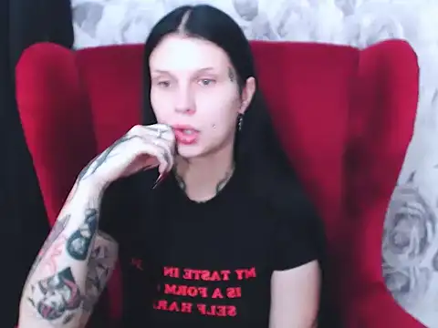 VenomDoll online show from October 23, 7:12 pm