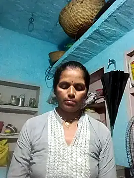 Mohni cute online show from October 12, 11:15 pm