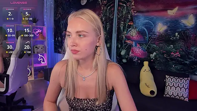 TessaGrays online show from October 9, 10:24 am