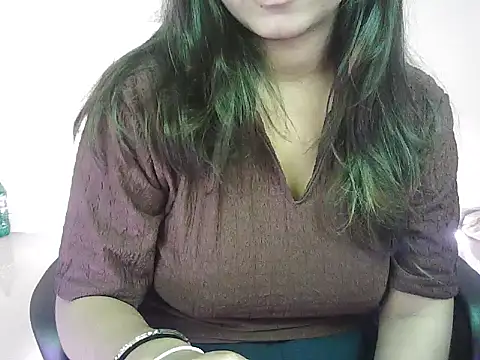 baby-panda4 online show from October 7, 4:48 pm