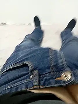 Snapshot of Mssbig chatting on October 8, 11:52 am Mssbig online show from October 8, 11:52 am