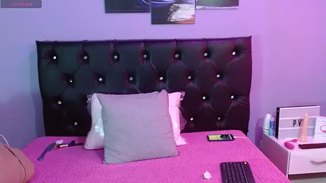 Jazmin ny online show from October 22, 1:44 pm