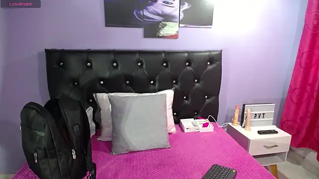 Jazmin ny online show from October 29, 1:57 pm