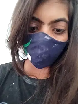 Snapshot of PEEHU-50 chatting on October 22, 2:12 am PEEHU-50 online show from October 22, 2:12 am