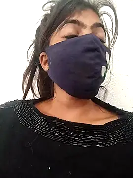 Snapshot of PEEHU-50 chatting on November 2, 2:25 am PEEHU-50 online show from November 2, 2:25 am