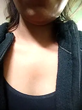 Snapshot of PEEHU-50 chatting on November 29, 2:58 am PEEHU-50 online show from November 29, 2:58 am