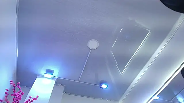 Gabriela milani online show from November 20, 6:51 pm