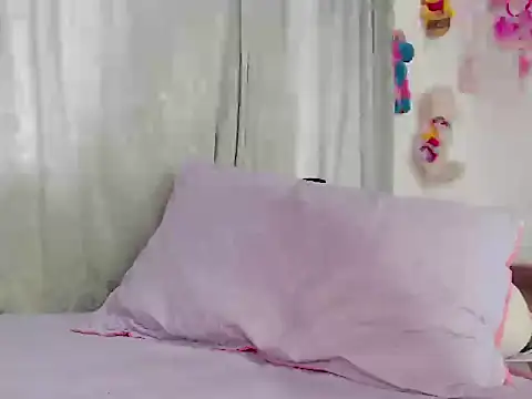 Snapshot of Mara_manson chatting on November 13, 11:31 am Mara manson online show from November 13, 11:31 am