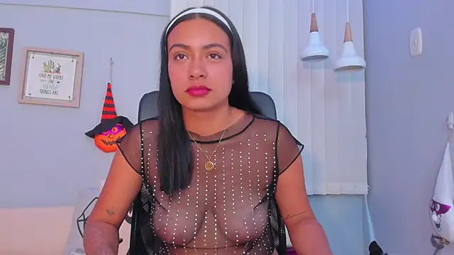Lilo Rose online show from October 20, 7:25 pm