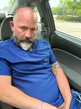 fuckadilf online show from April 7, 3:45 pm