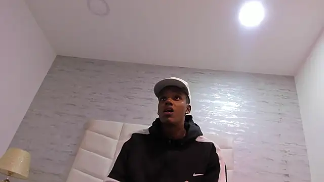 jax black online show from November 20, 7:13 pm