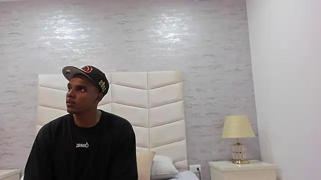 jax black online show from December 3, 7:23 pm