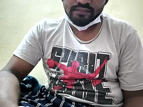 Snapshot of mallu_boy_23 chatting on February 15, 9:55 pm mallu boy 23 online show from February 15, 9:55 pm