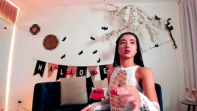 Snapshot of cloe_taylor__ chatting on October 23, 3:39 am cloe taylor online show from October 23, 3:39 am