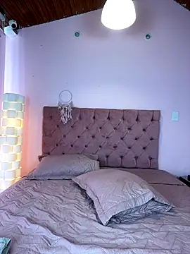 saramooon online show from October 27, 1:37 pm