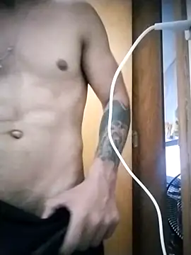 Snapshot of favelaboy10 chatting on October 7, 9:01 pm favelaboy10 online show from October 7, 9:01 pm