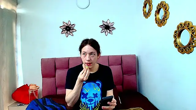 Snapshot of SnowyX_ chatting on October 10, 7:24 pm SnowyX online show from October 10, 7:24 pm