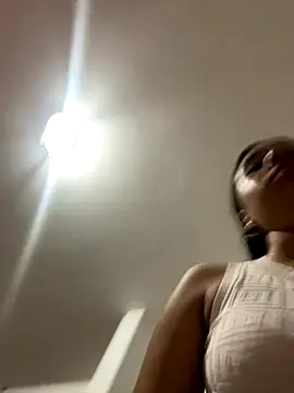 Snapshot of Brianna_bunny05 chatting on November 7, 3:28 am Brianna bunny05 online show from November 7, 3:28 am