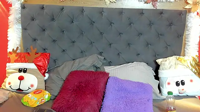 Snapshot of Xiomara_Stwart chatting on November 21, 7:45 pm Xiomara Stwart online show from November 21, 7:45 pm