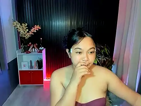 UrFavouriteCravings online show from November 2, 4:26 am