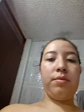 annyaparis online show from October 4, 2:42 am