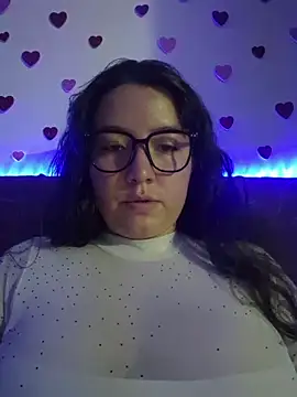 annyaparis online show from February 20, 1:13 am