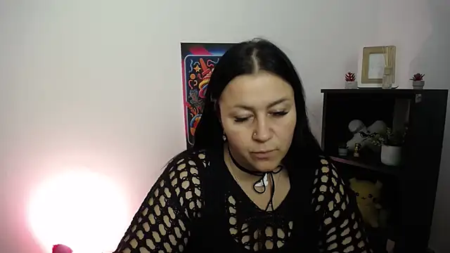 Snapshot of Melanka_milka chatting on October 2, 8:43 am Melanka milka online show from October 2, 8:43 am