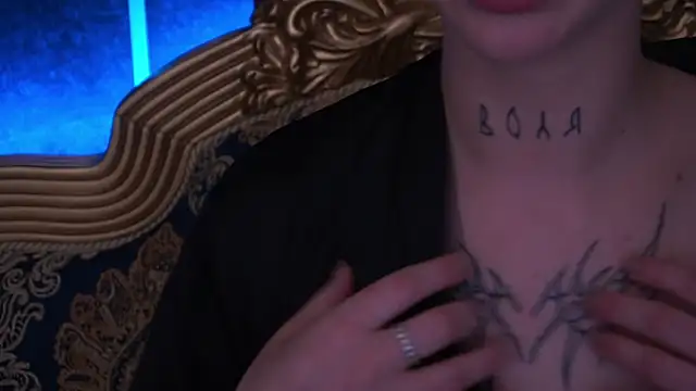 IsabelleDiorr online show from November 10, 8:41 pm