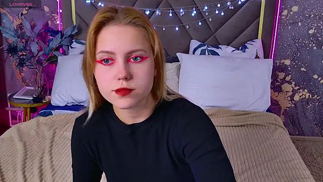 Stellahaart online show from September 30, 12:32 pm