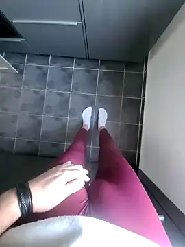 rezzzze online show from November 27, 10:28 am