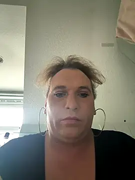 Snapshot of sexymell chatting on October 8, 10:57 am sexymell online show from October 8, 10:57 am