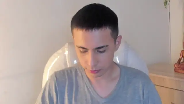 Nyko ds online show from December 18, 4:02 pm