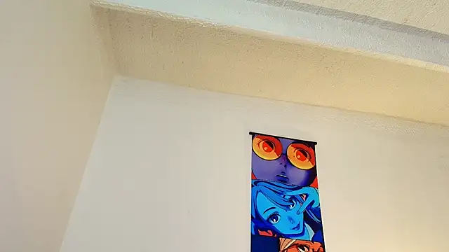 Bennuluspeach  online show from April 2, 12:03 pm