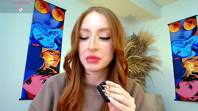 Bennuluspeach  online show from April 13, 11:48 am