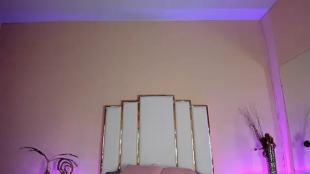 AnnaSwift  online show from November 8, 4:01 am