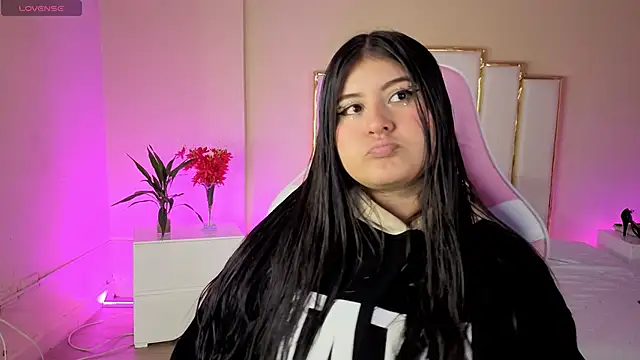 AnnaSwift  online show from April 17, 1:03 pm