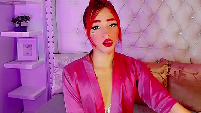 Saraa Jone online show from December 3, 12:25 pm