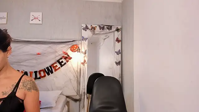 is a bell online show from October 17, 2:19 pm