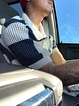 Loadedeggs online show from October 2, 4:58 pm