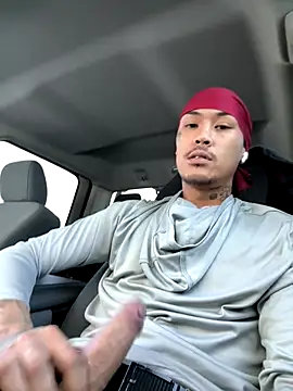 Loadedeggs online show from October 21, 5:24 pm