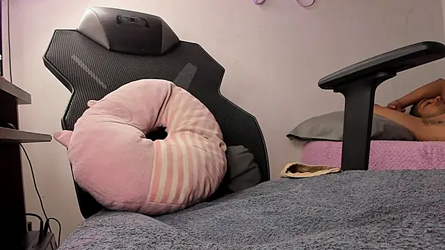 sweet charm  online show from October 2, 12:01 pm